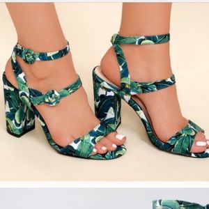 Lulus Pam leaf Heels